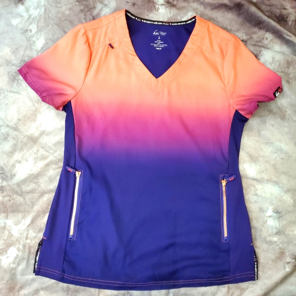 KOI ombre scrub top